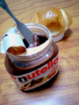 20040829nutella2_L.jpg 480640 82K