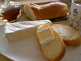 20060902fromage_L.jpg 640480 121K