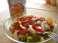 20070909salad.jpg 640480 132K